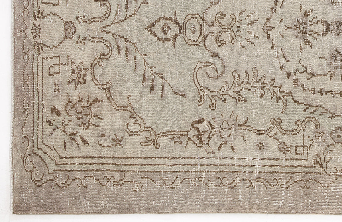 Beige Over Dyed Vintage Rug 4&#39;10&#39;&#39; x 8&#39;8&#39;&#39; ft 148 x 265 cm