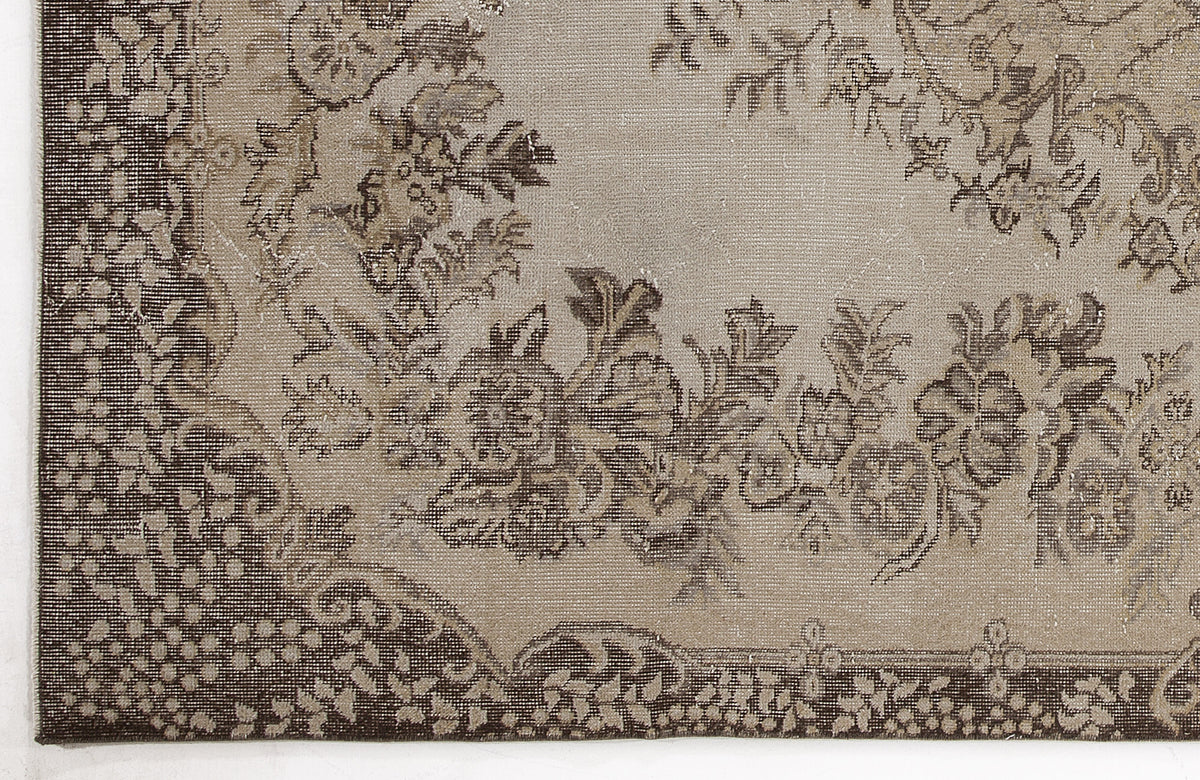 Beige Over Dyed Vintage Rug 5&#39;9&#39;&#39; x 9&#39;11&#39;&#39; ft 176 x 302 cm