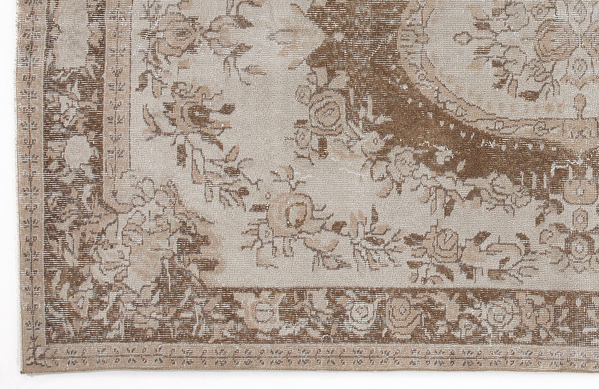 Beige Over Dyed Vintage Rug 5&#39;7&#39;&#39; x 9&#39;4&#39;&#39; ft 170 x 284 cm