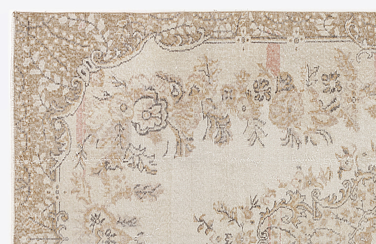 Beige Over Dyed Vintage Rug 5&#39;8&#39;&#39; x 9&#39;9&#39;&#39; ft 173 x 298 cm