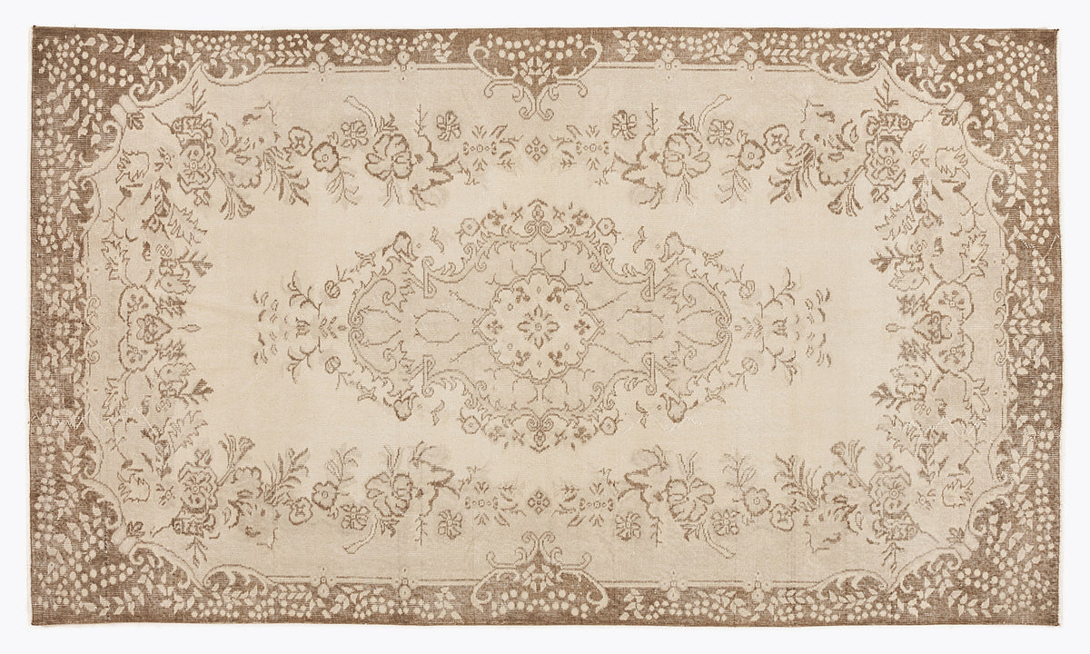 Beige Over Dyed Vintage Rug 5&#39;7&#39;&#39; x 9&#39;9&#39;&#39; ft 169 x 296 cm