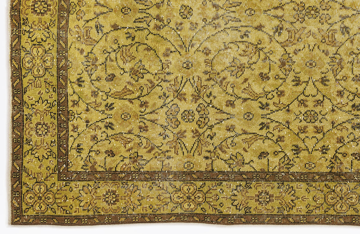 Yellow Over Dyed Vintage Rug 5&#39;6&#39;&#39; x 9&#39;6&#39;&#39; ft 167 x 290 cm
