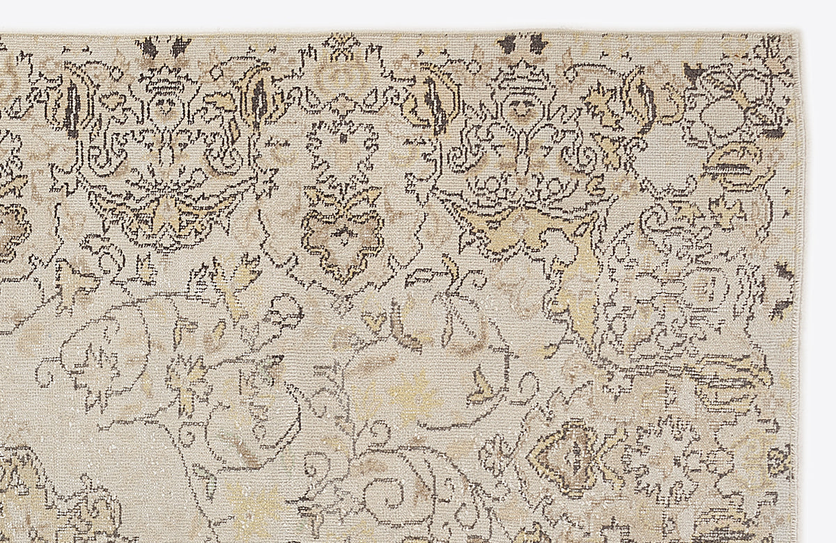 Beige Over Dyed Vintage Rug 5&#39;6&#39;&#39; x 9&#39;3&#39;&#39; ft 168 x 283 cm