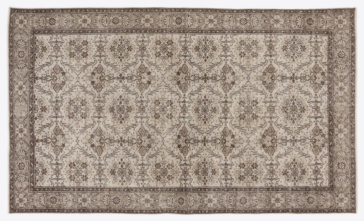 Beige Over Dyed Vintage Rug 5&#39;7&#39;&#39; x 9&#39;6&#39;&#39; ft 170 x 290 cm