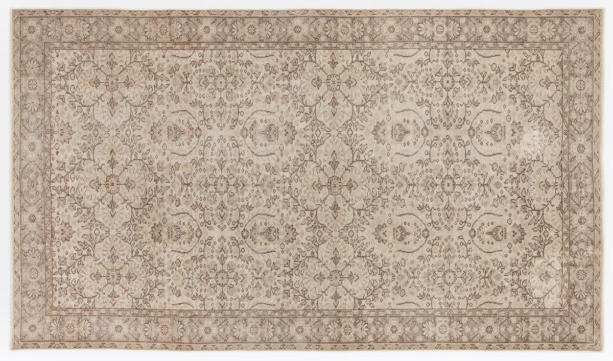 Beige Over Dyed Vintage Rug 5&#39;7&#39;&#39; x 9&#39;7&#39;&#39; ft 170 x 292 cm