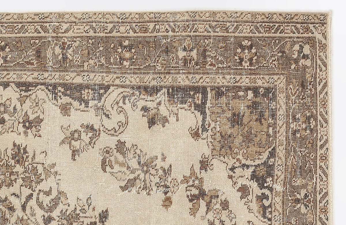 Beige Over Dyed Vintage Rug 5&#39;5&#39;&#39; x 8&#39;9&#39;&#39; ft 165 x 266 cm