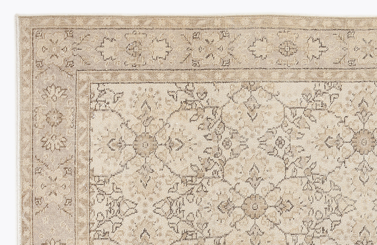 Beige Over Dyed Vintage Rug 5&#39;9&#39;&#39; x 9&#39;6&#39;&#39; ft 176 x 290 cm