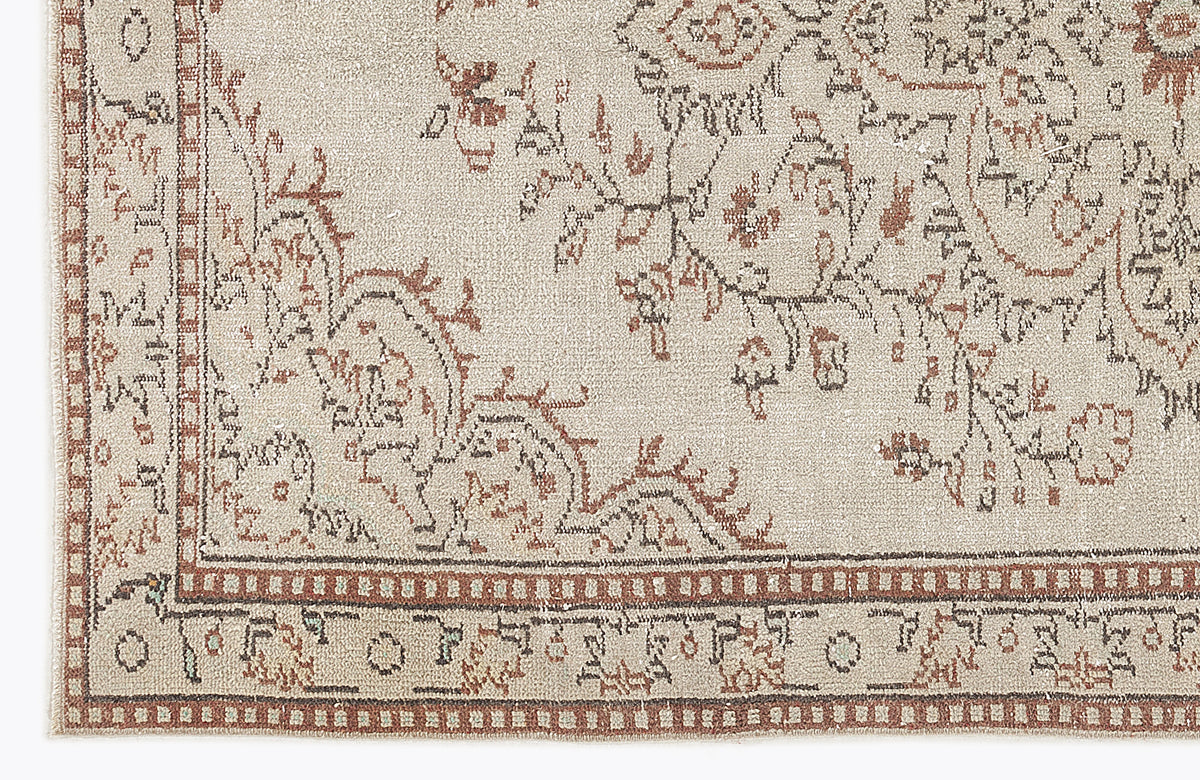 Beige Over Dyed Vintage Rug 5&#39;5&#39;&#39; x 8&#39;7&#39;&#39; ft 164 x 262 cm