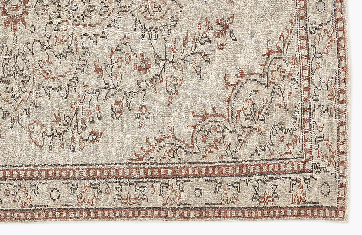 Beige Over Dyed Vintage Rug 5&#39;5&#39;&#39; x 8&#39;7&#39;&#39; ft 164 x 262 cm