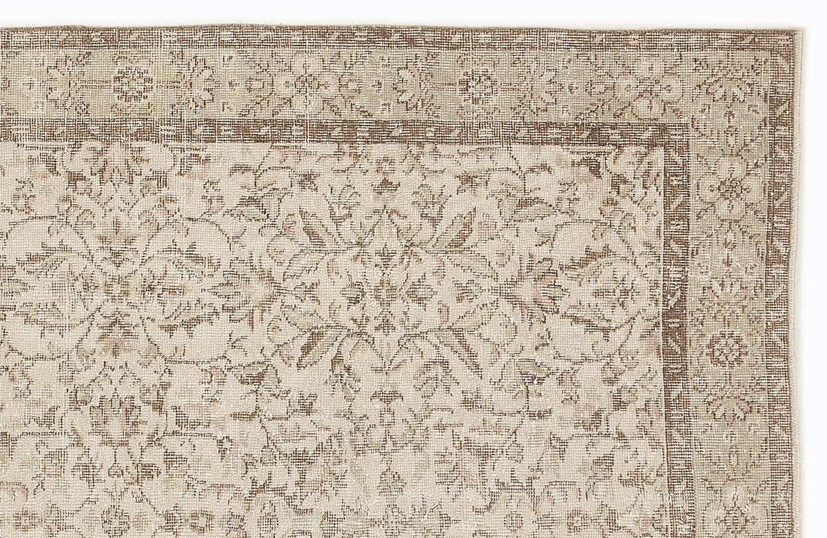 Beige Over Dyed Vintage Rug 5&#39;5&#39;&#39; x 9&#39;4&#39;&#39; ft 165 x 284 cm