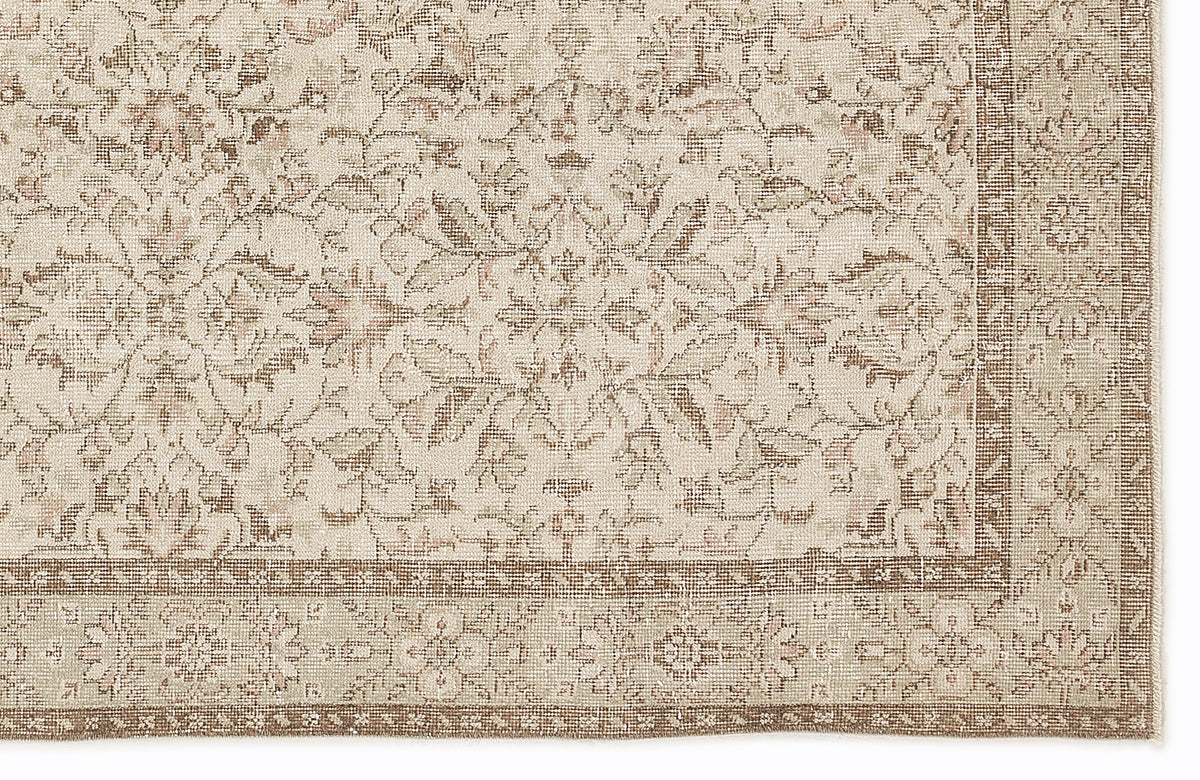 Beige Over Dyed Vintage Rug 5&#39;5&#39;&#39; x 9&#39;4&#39;&#39; ft 165 x 284 cm