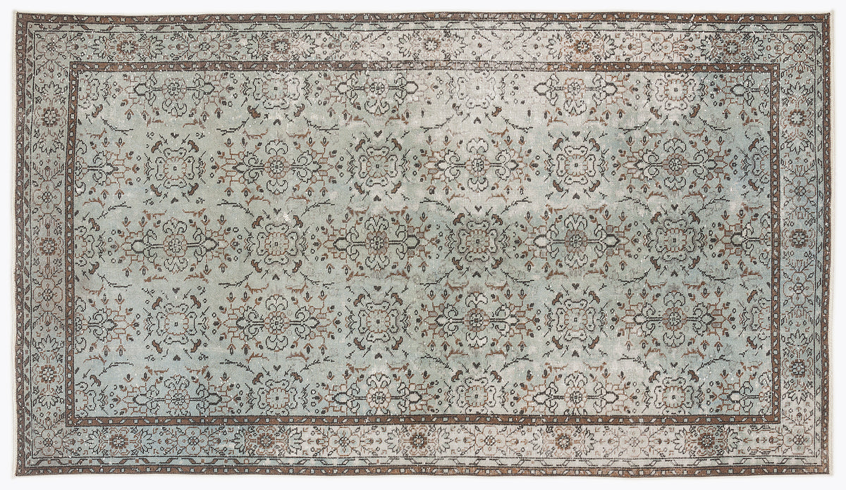 Green Over Dyed Vintage Rug 5&#39;6&#39;&#39; x 9&#39;10&#39;&#39; ft 168 x 300 cm