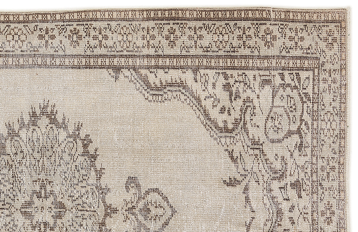 Beige Over Dyed Vintage Rug 5&#39;5&#39;&#39; x 8&#39;2&#39;&#39; ft 166 x 250 cm