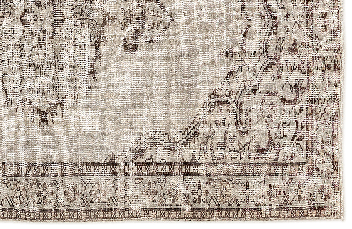 Beige Over Dyed Vintage Rug 5&#39;5&#39;&#39; x 8&#39;2&#39;&#39; ft 166 x 250 cm