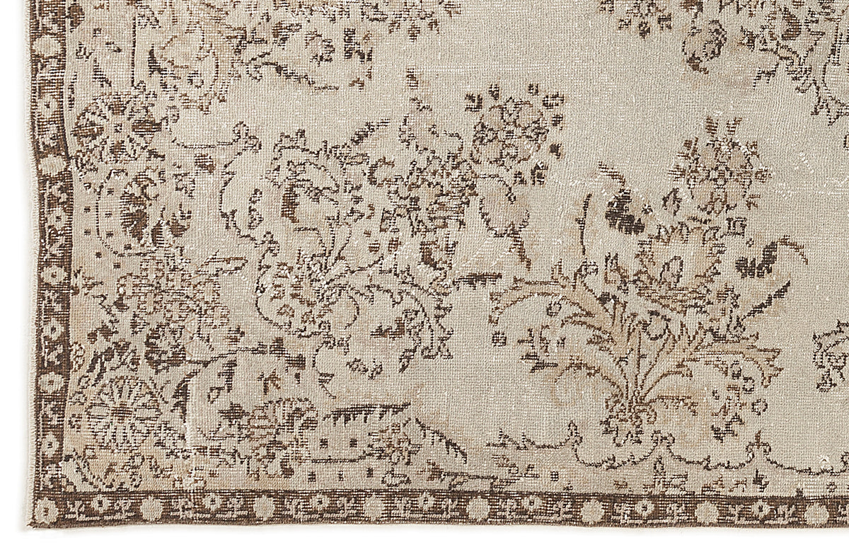 Beige Over Dyed Vintage Rug 5&#39;7&#39;&#39; x 9&#39;10&#39;&#39; ft 170 x 300 cm