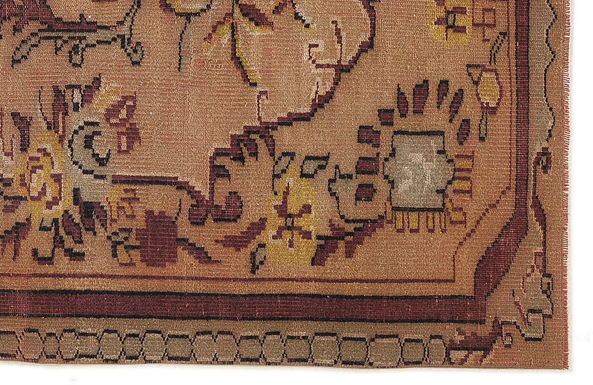 Naturel Over Dyed Vintage Rug 5&#39;9&#39;&#39; x 9&#39;2&#39;&#39; ft 174 x 280 cm