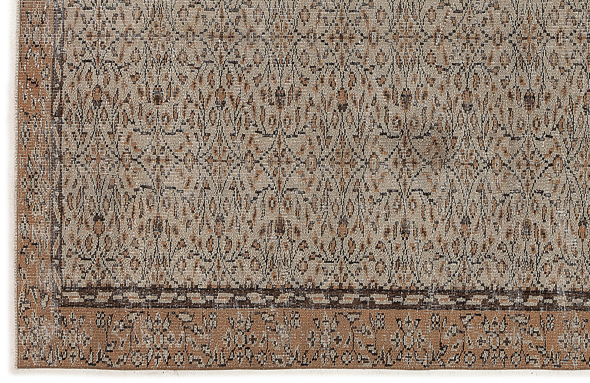 Naturel Over Dyed Vintage Rug 5&#39;5&#39;&#39; x 9&#39;1&#39;&#39; ft 165 x 278 cm