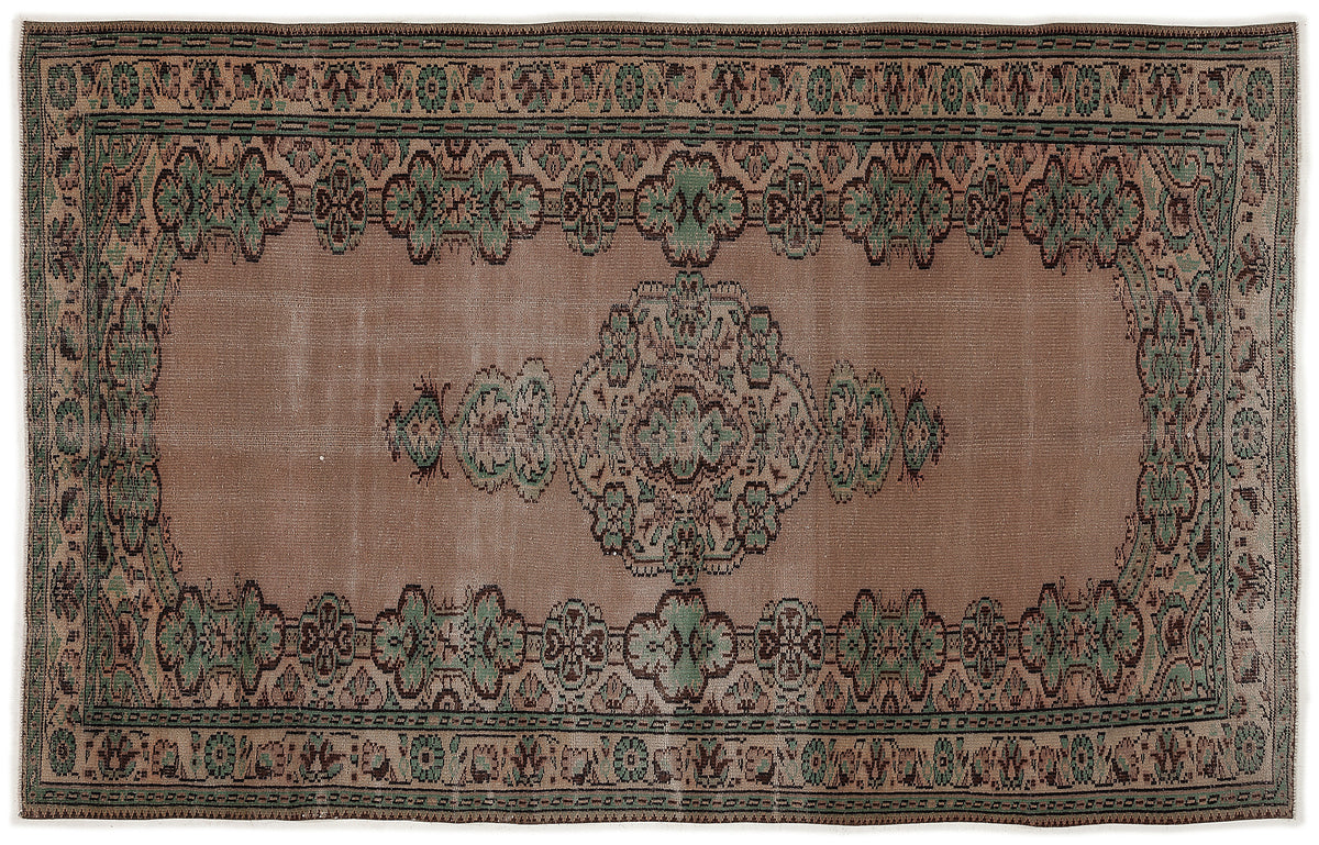 Naturel Over Dyed Vintage Rug 5&#39;9&#39;&#39; x 9&#39;2&#39;&#39; ft 175 x 280 cm
