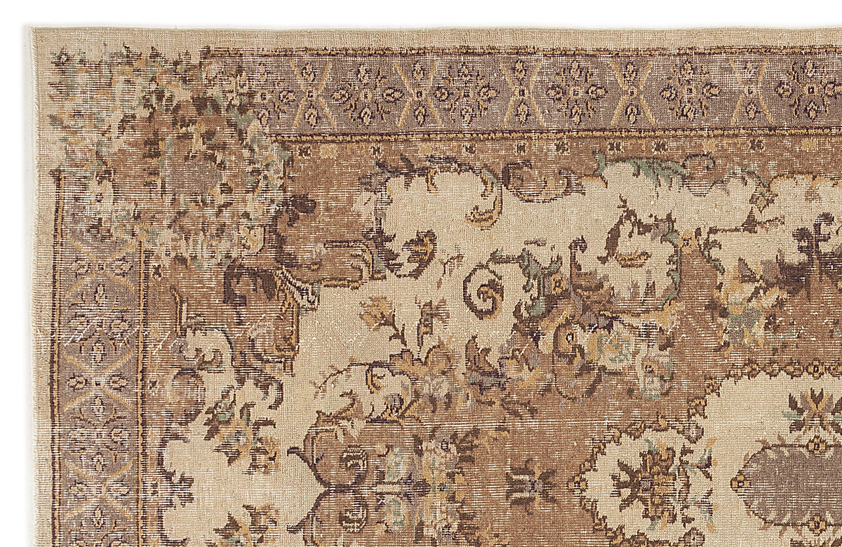 Beige Over Dyed Vintage Rug 5&#39;6&#39;&#39; x 9&#39;1&#39;&#39; ft 167 x 276 cm