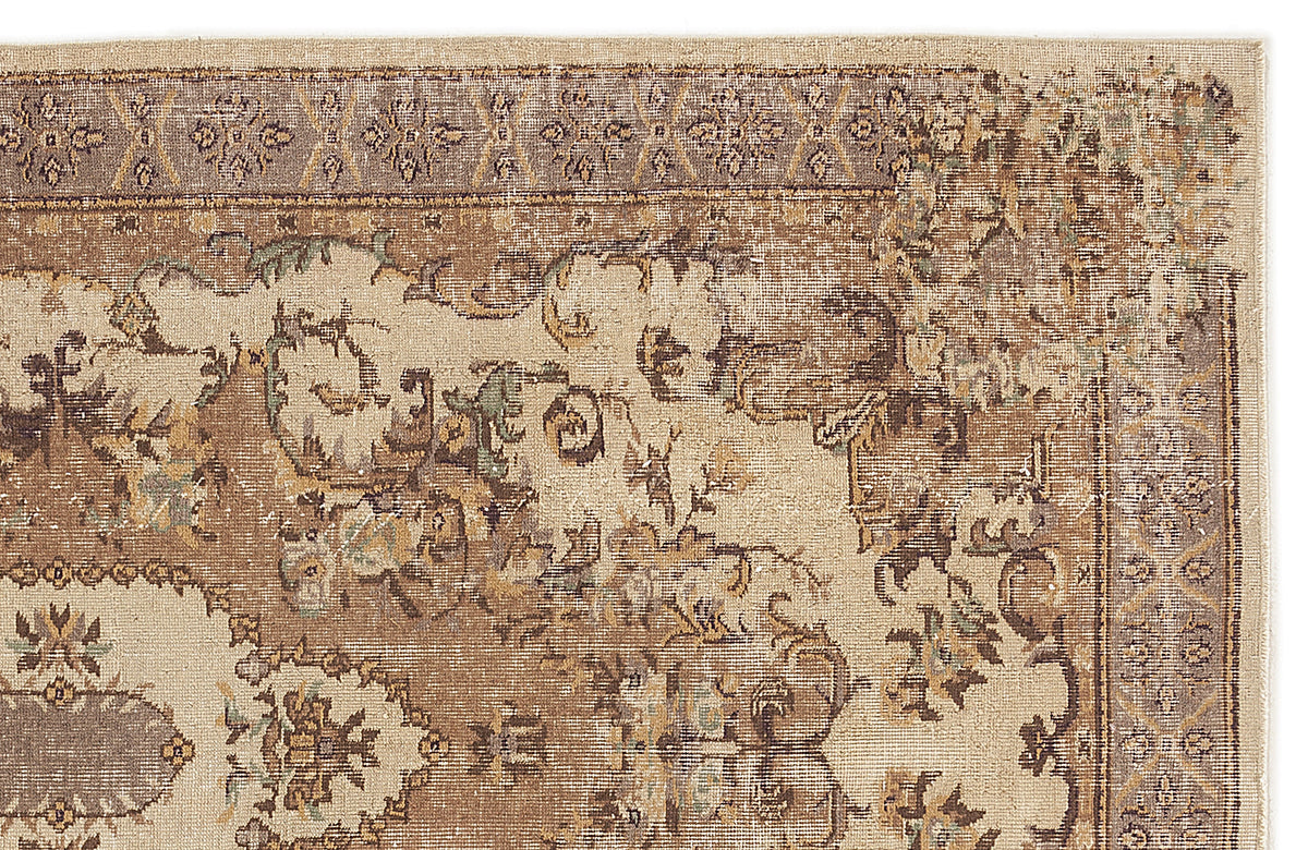 Beige Over Dyed Vintage Rug 5&#39;6&#39;&#39; x 9&#39;1&#39;&#39; ft 167 x 276 cm
