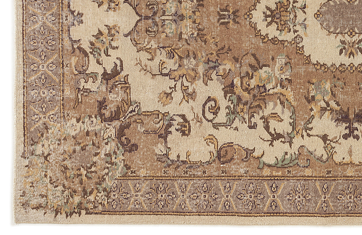 Beige Over Dyed Vintage Rug 5&#39;6&#39;&#39; x 9&#39;1&#39;&#39; ft 167 x 276 cm