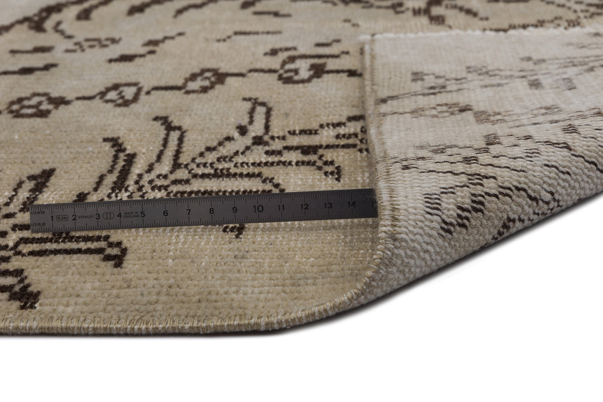 Beige Over Dyed Vintage Rug 5&#39;7&#39;&#39; x 8&#39;8&#39;&#39; ft 170 x 265 cm