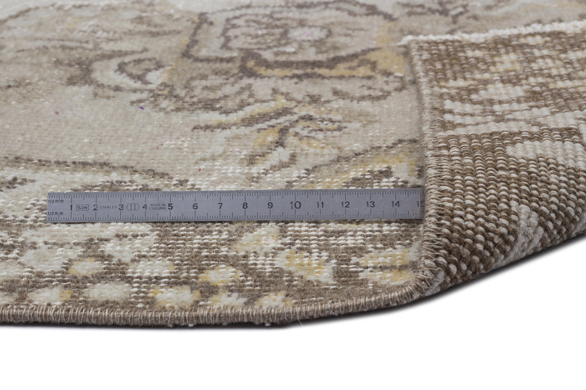 Beige Over Dyed Vintage Rug 5&#39;9&#39;&#39; x 9&#39;1&#39;&#39; ft 175 x 276 cm