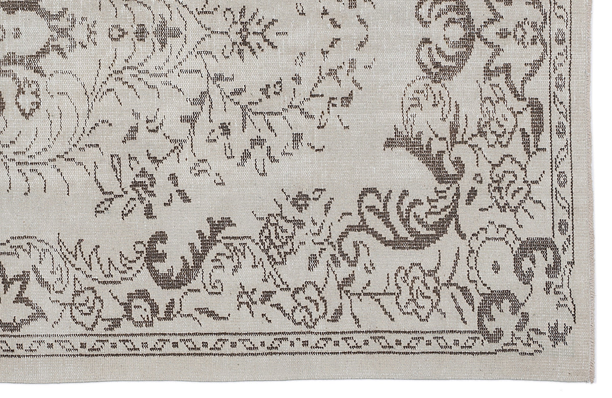 Beige Over Dyed Vintage Rug 5&#39;2&#39;&#39; x 8&#39;11&#39;&#39; ft 158 x 273 cm