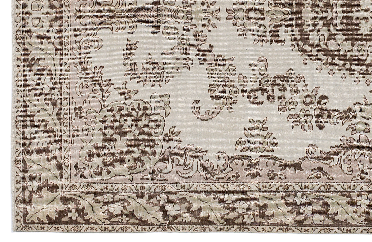 Beige Over Dyed Vintage Rug 5&#39;6&#39;&#39; x 9&#39;4&#39;&#39; ft 167 x 285 cm