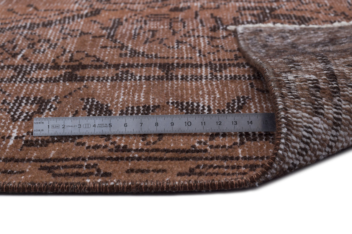 Brown Over Dyed Vintage Rug 5&#39;6&#39;&#39; x 9&#39;7&#39;&#39; ft 168 x 291 cm