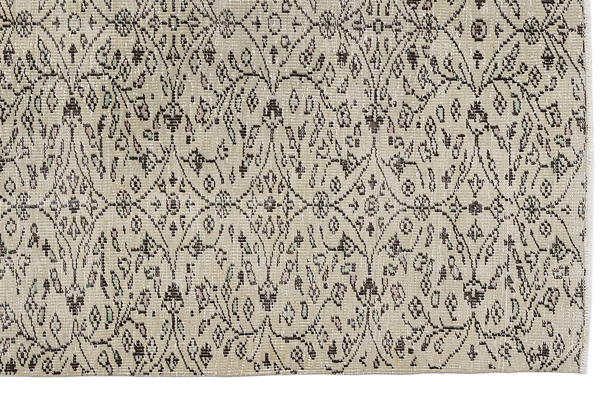 Naturel Over Dyed Vintage Rug 5&#39;5&#39;&#39; x 8&#39;11&#39;&#39; ft 164 x 272 cm