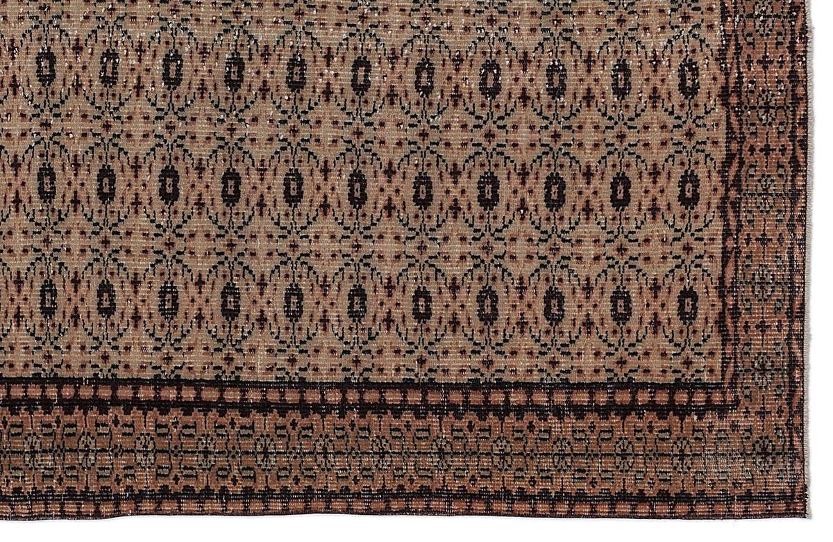 Naturel Over Dyed Vintage Rug 5&#39;7&#39;&#39; x 9&#39;0&#39;&#39; ft 171 x 275 cm