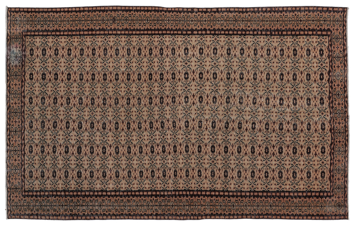 Naturel Over Dyed Vintage Rug 5&#39;7&#39;&#39; x 9&#39;0&#39;&#39; ft 171 x 275 cm