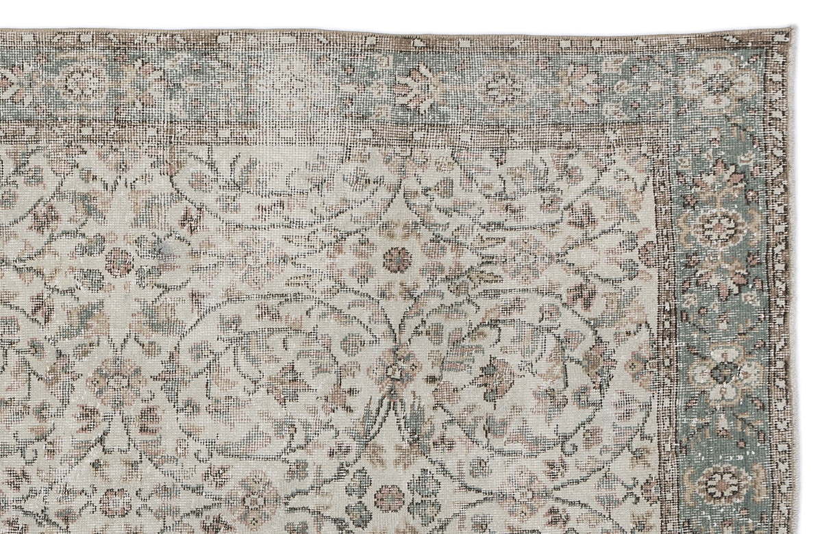 Beige Over Dyed Vintage Rug 5&#39;6&#39;&#39; x 9&#39;10&#39;&#39; ft 167 x 300 cm
