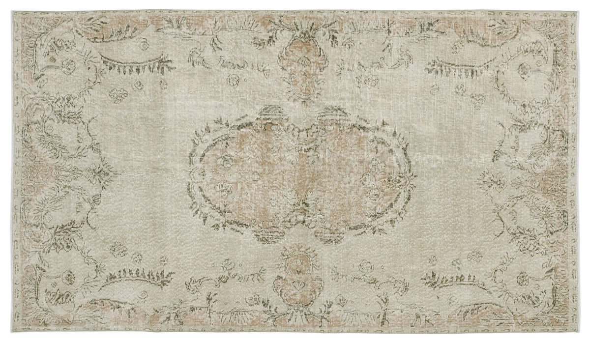 Beige Over Dyed Vintage Rug 5&#39;6&#39;&#39; x 9&#39;9&#39;&#39; ft 167 x 296 cm