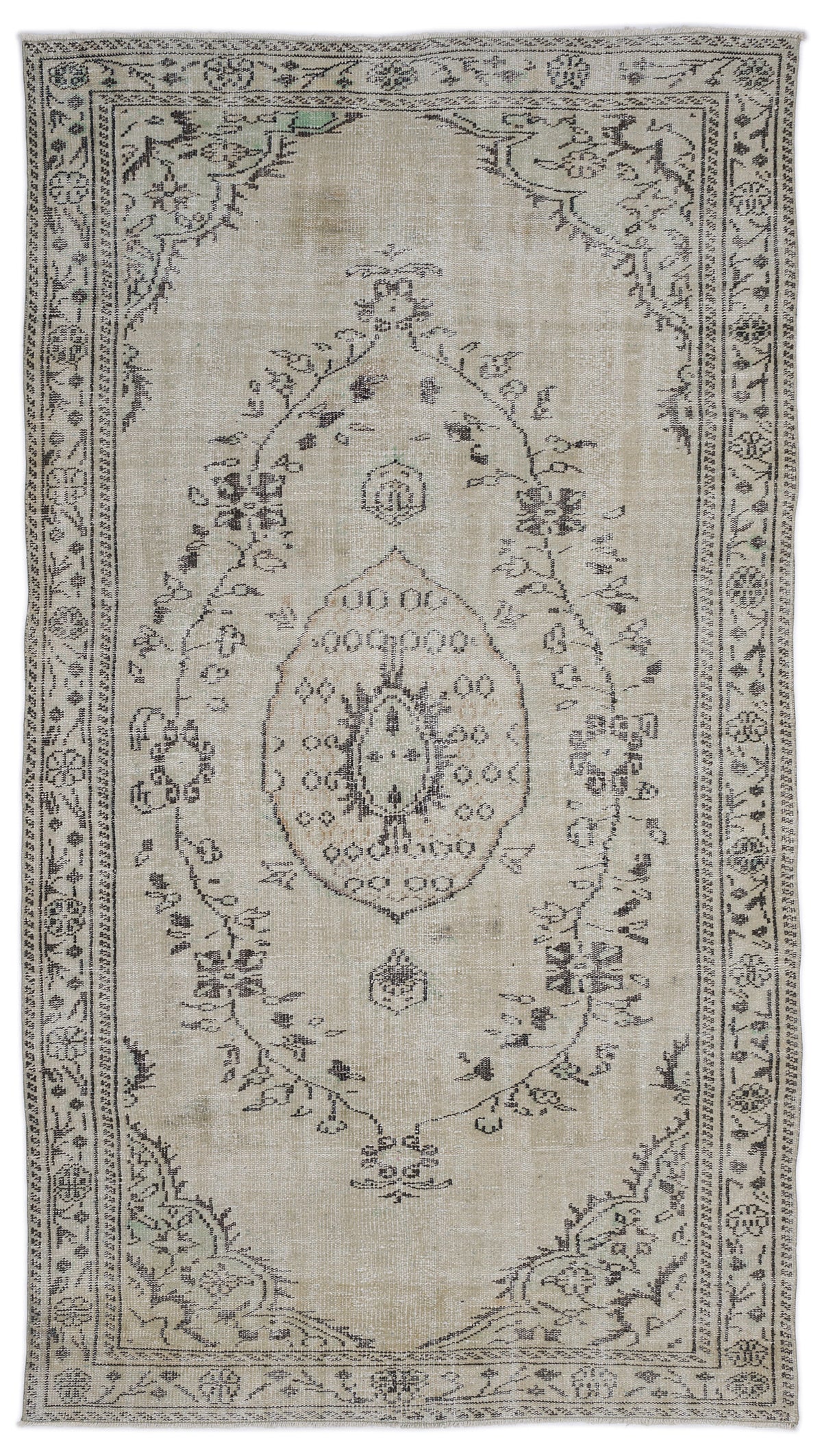Beige Over Dyed Vintage Rug 5&#39;6&#39;&#39; x 9&#39;9&#39;&#39; ft 168 x 297 cm