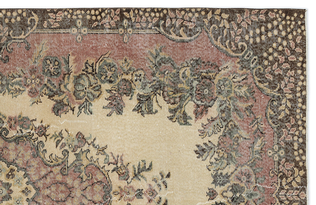 Naturel Over Dyed Vintage Rug 5&#39;6&#39;&#39; x 9&#39;4&#39;&#39; ft 167 x 285 cm