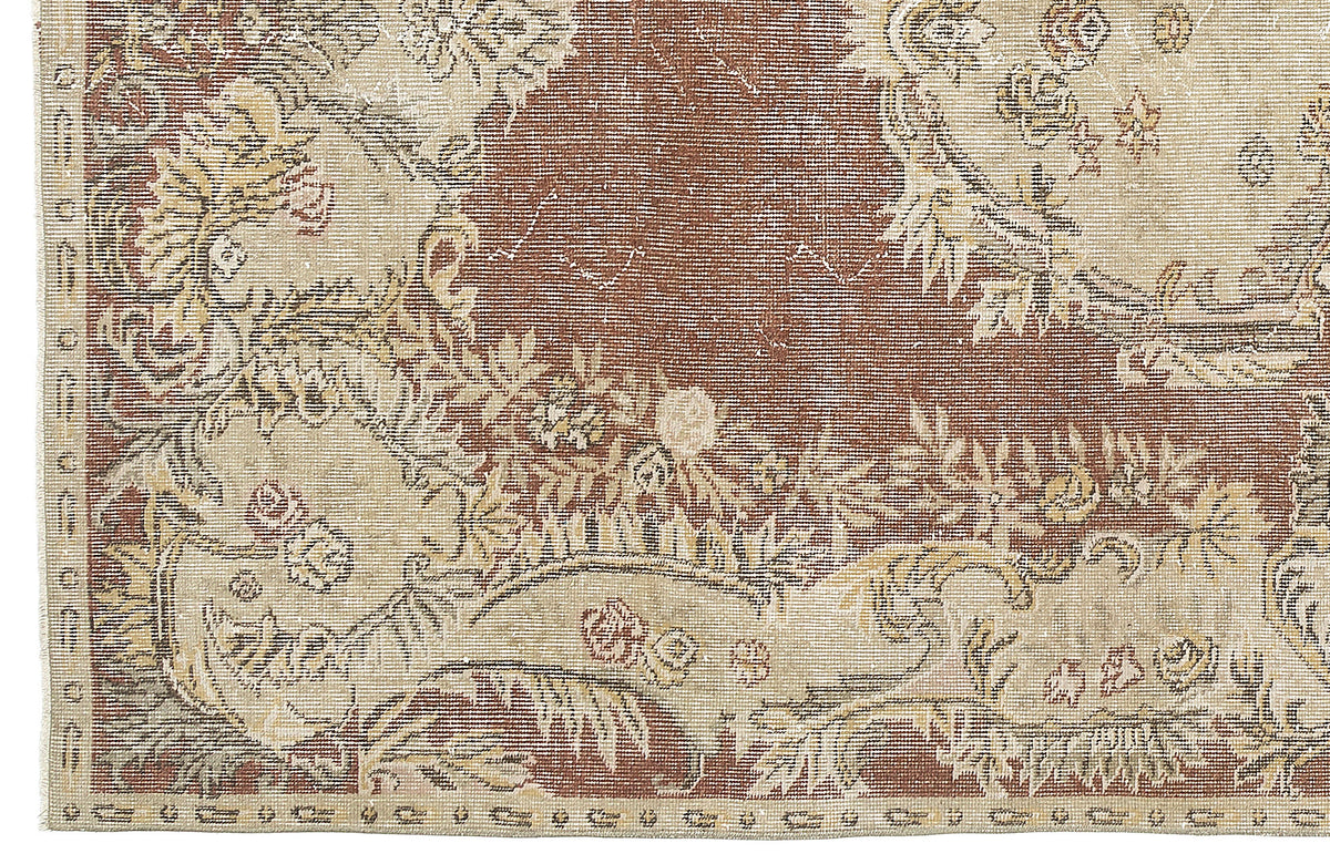 Naturel Over Dyed Vintage Rug 5&#39;9&#39;&#39; x 9&#39;2&#39;&#39; ft 174 x 280 cm