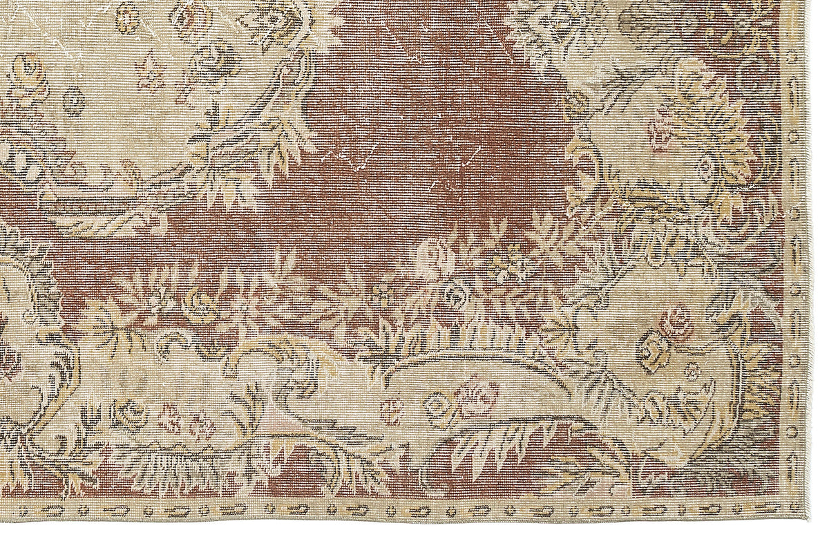 Naturel Over Dyed Vintage Rug 5&#39;9&#39;&#39; x 9&#39;2&#39;&#39; ft 174 x 280 cm