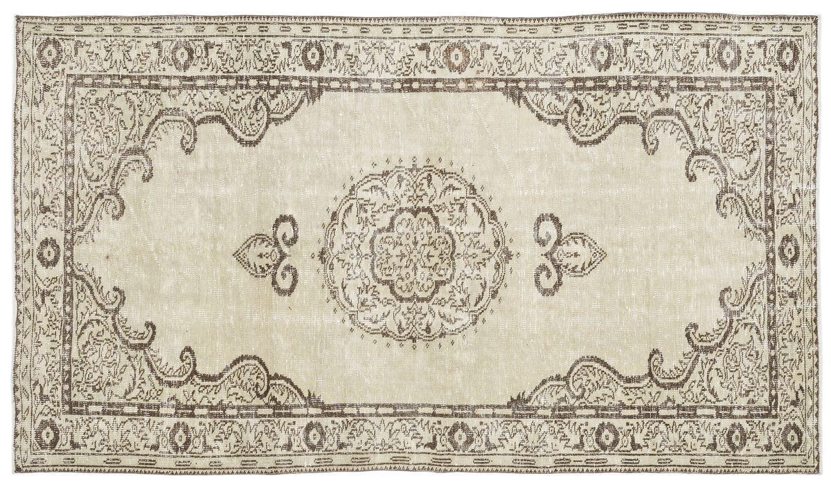 Beige Over Dyed Vintage Rug 5&#39;5&#39;&#39; x 9&#39;7&#39;&#39; ft 165 x 292 cm