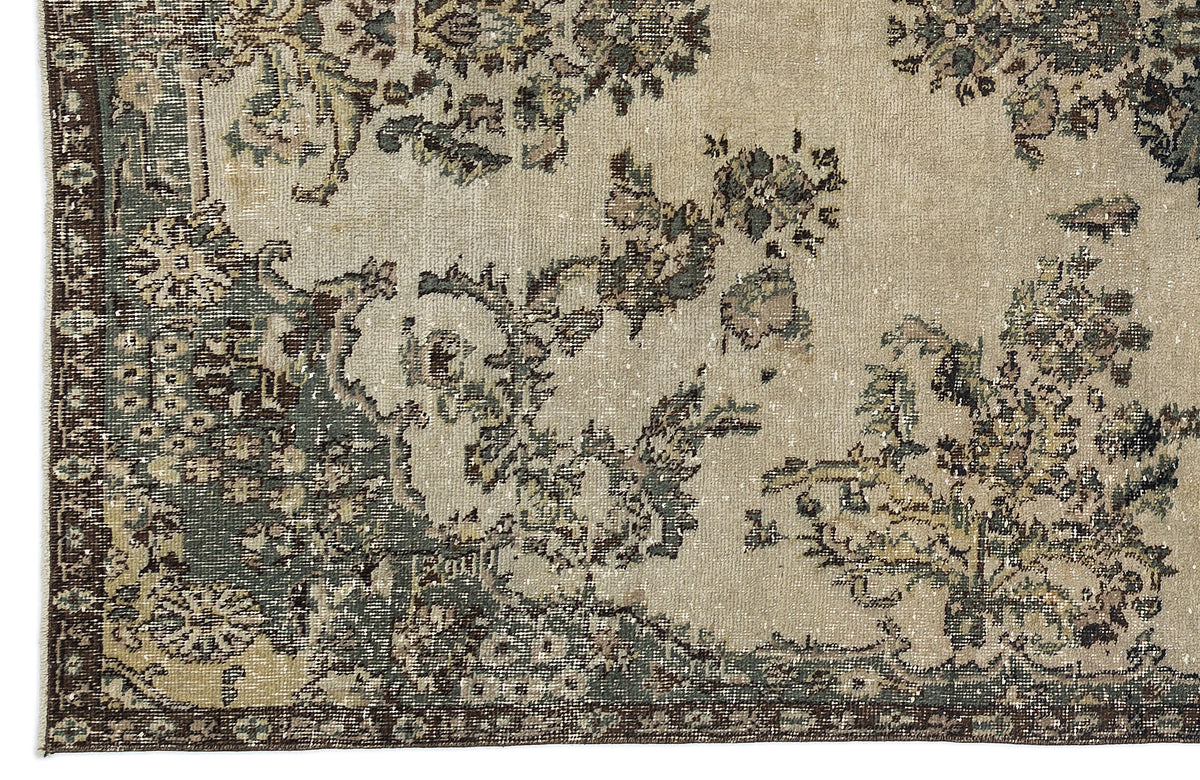 Naturel Over Dyed Vintage Rug 5&#39;5&#39;&#39; x 9&#39;11&#39;&#39; ft 166 x 303 cm