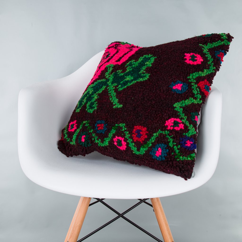 Geometric_Multiple Color_Kilim Pillow Cover_20x20_Z1001_9369