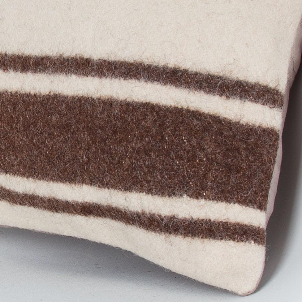 Striped_Beige_Kilim Pillow Cover_16x16_Z1002_7715