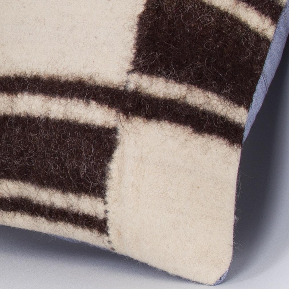 Striped_Beige_Kilim Pillow Cover_16x16_Z1002_7814