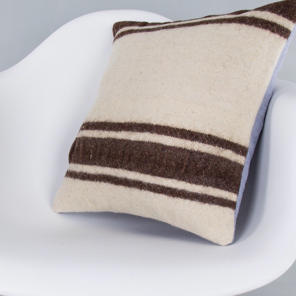 Striped_Beige_Kilim Pillow Cover_16x16_Z1002_7826