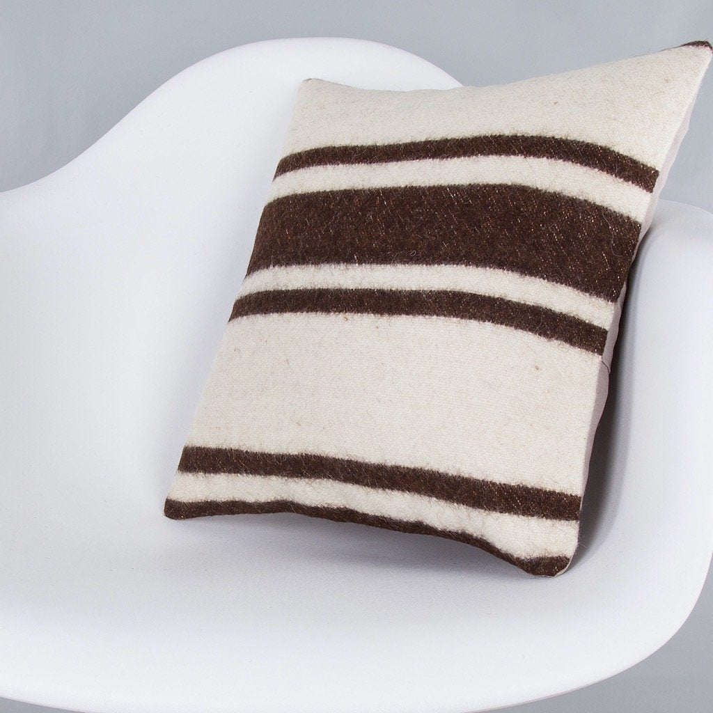 Striped_Beige_Kilim Pillow Cover_16x16_Z1002_7868