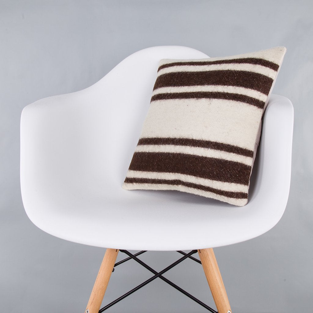 Striped_Beige_Kilim Pillow Cover_16x16_Z1002_7873