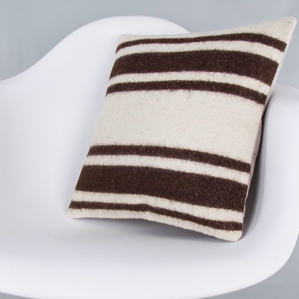 Striped_Beige_Kilim Pillow Cover_16x16_Z1002_7873