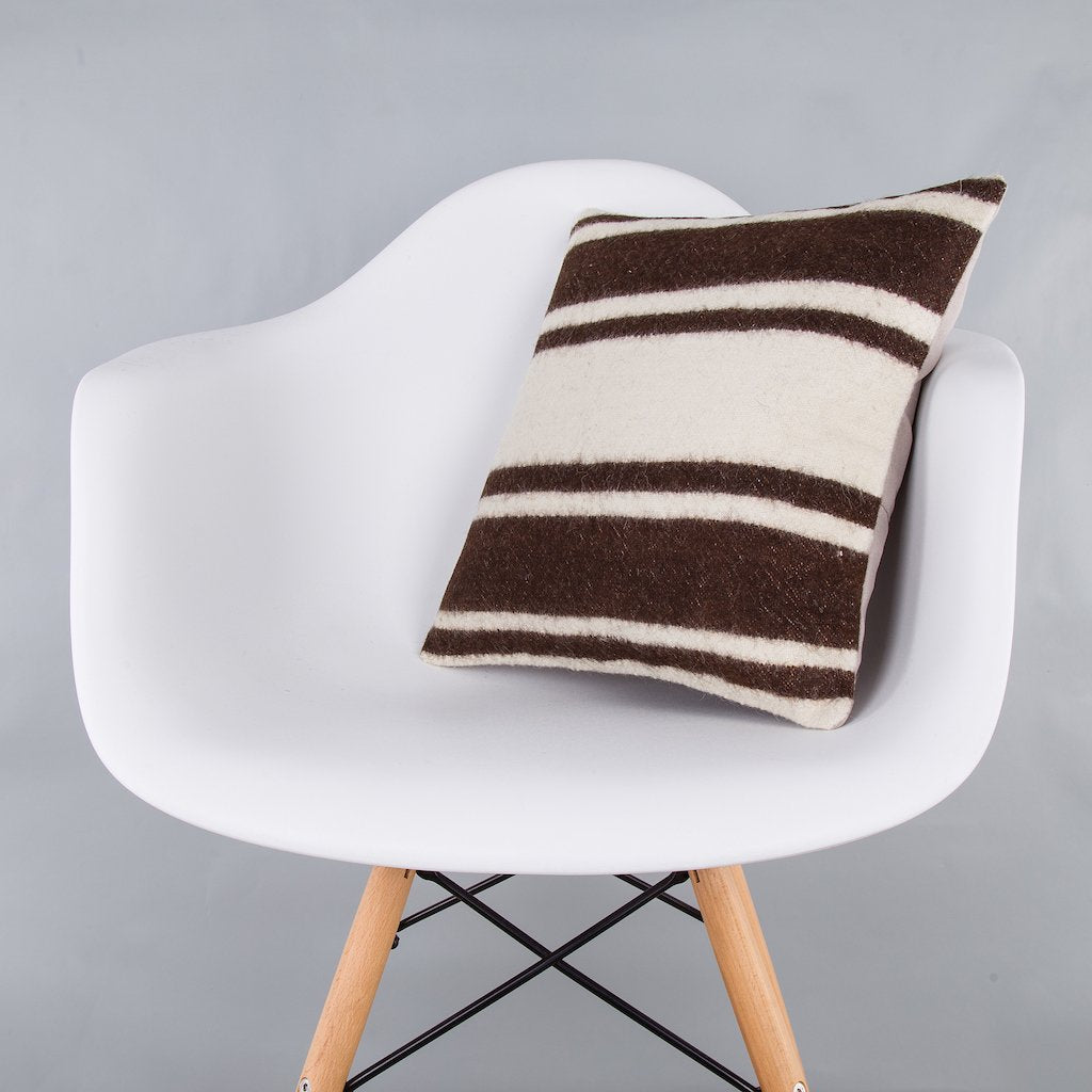 Striped_Beige_Kilim Pillow Cover_16x16_Z1002_7875