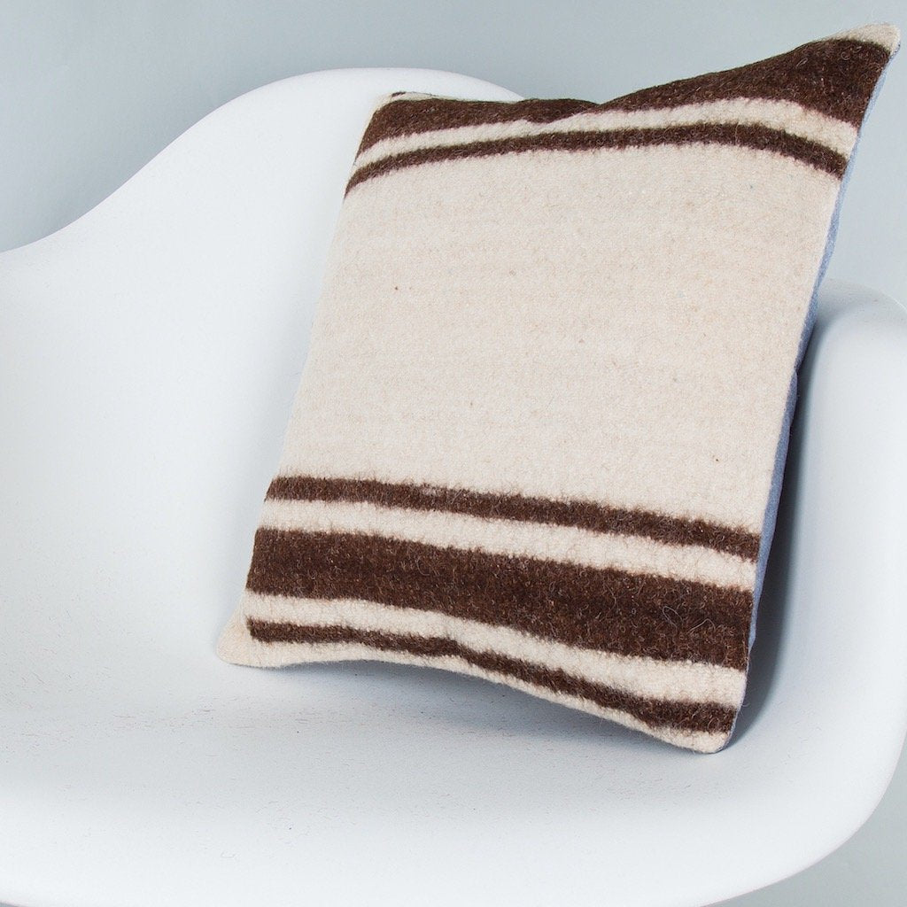 Striped_Beige_Kilim Pillow Cover_16x16_Z1002_8102